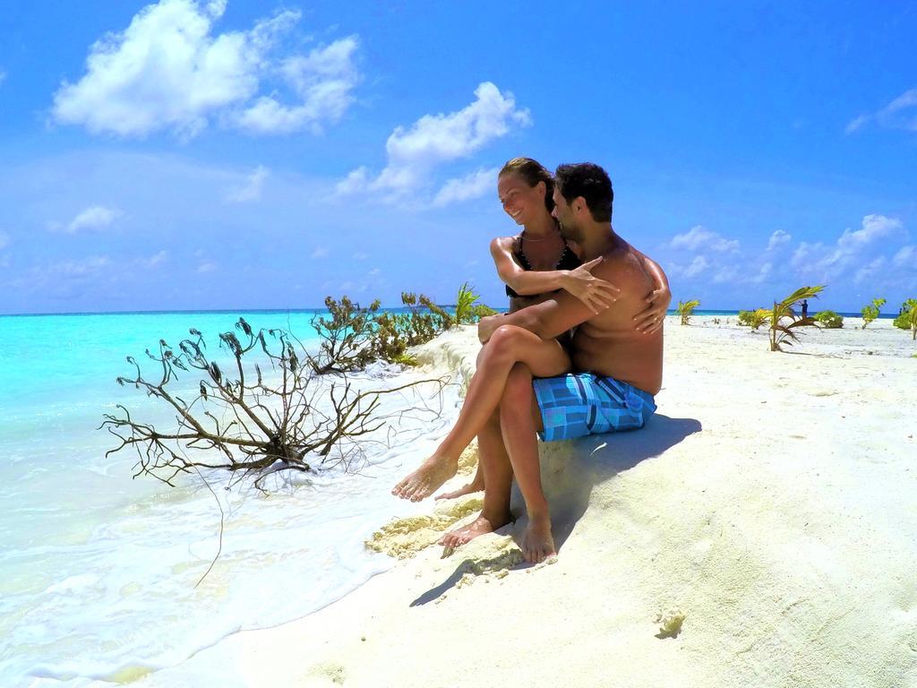 Lily Rest Maldives Hotel Maafushi Exterior photo