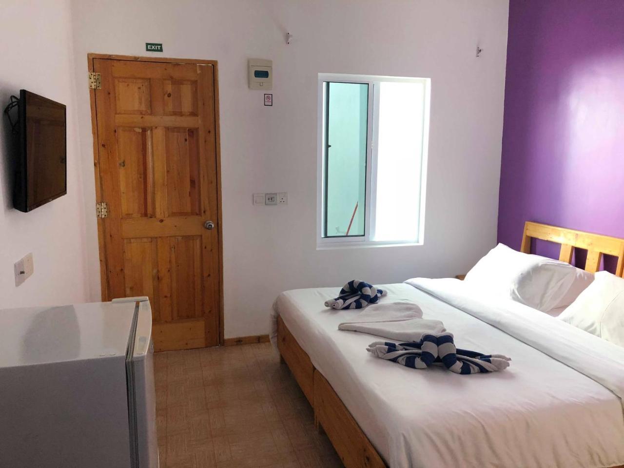 Lily Rest Maldives Hotel Maafushi Exterior photo
